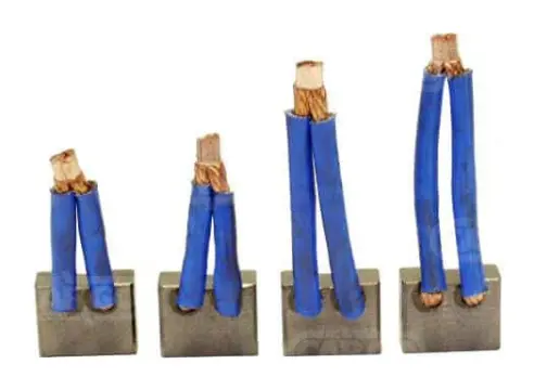 Jeu de balais charbon pour démarreur VALEO D13HP601