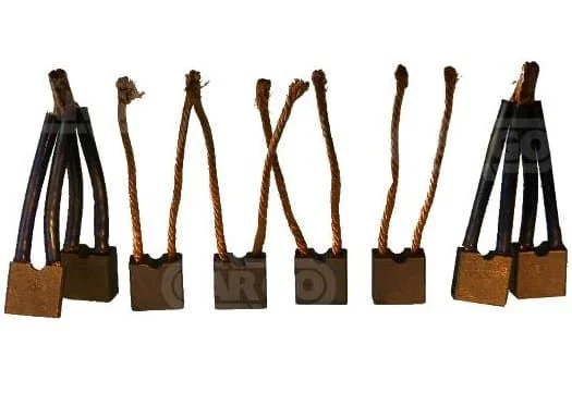 Jeu de balais charbon pour démarreur VALEO D13E117TE